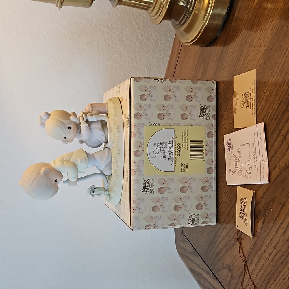 Precious Moments Enesco There Shall Be Showers Of Blessings New In Box 1989